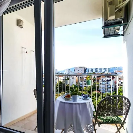 아파트 Perla - Two Bedroom With Stunning View *