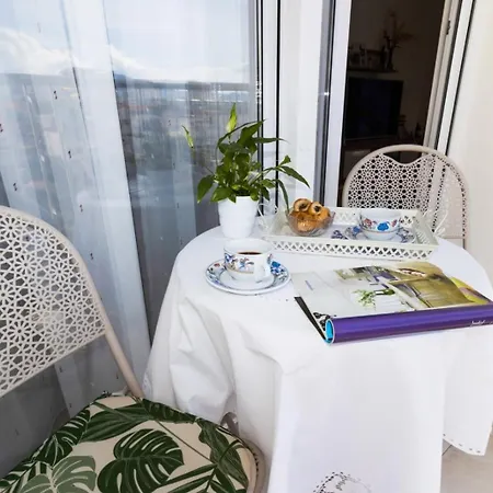 Perla - Two Bedroom With Stunning View 스플리트